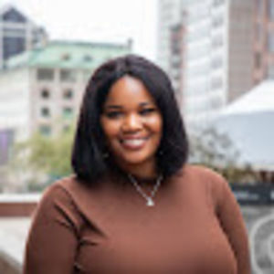 Meet your Posher, Ayanna